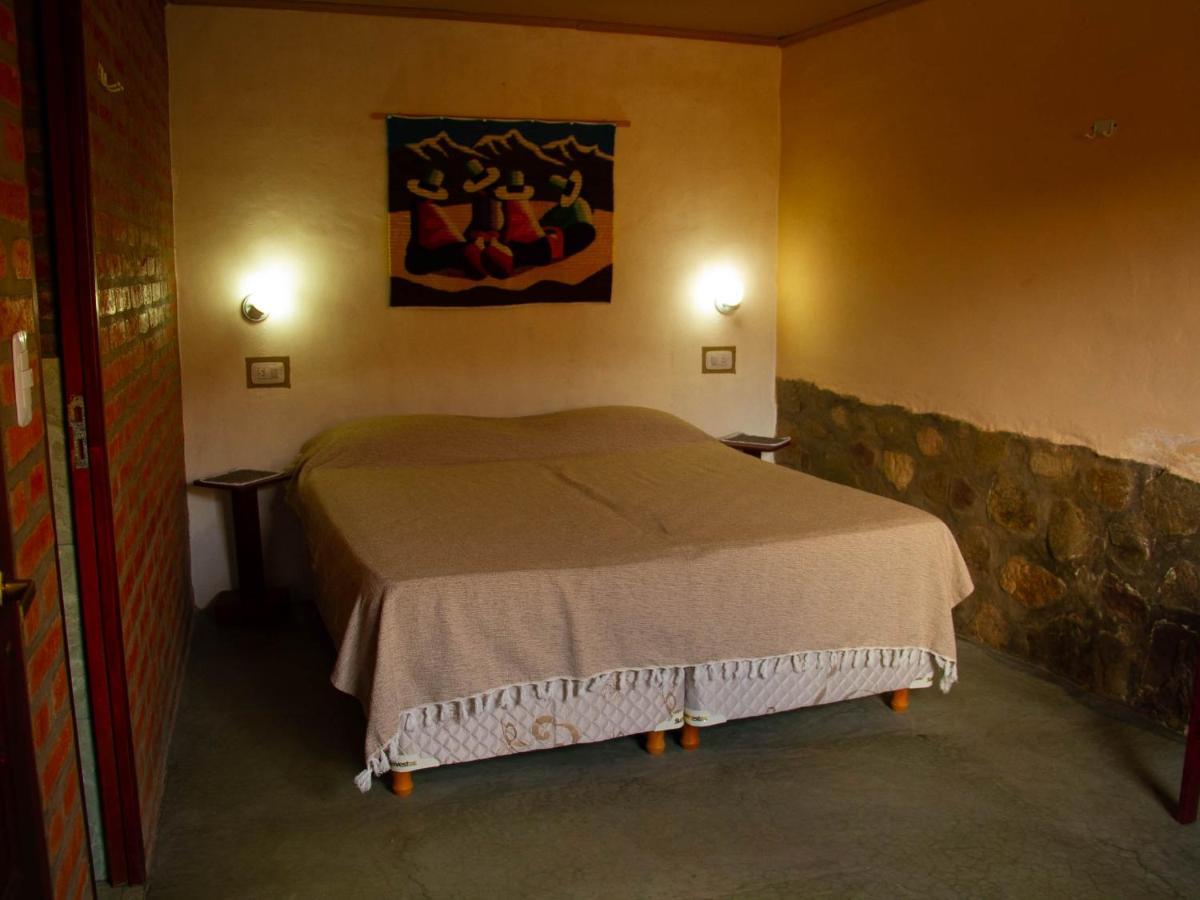 Retama Bed and Breakfast Tilcara Exteriör bild